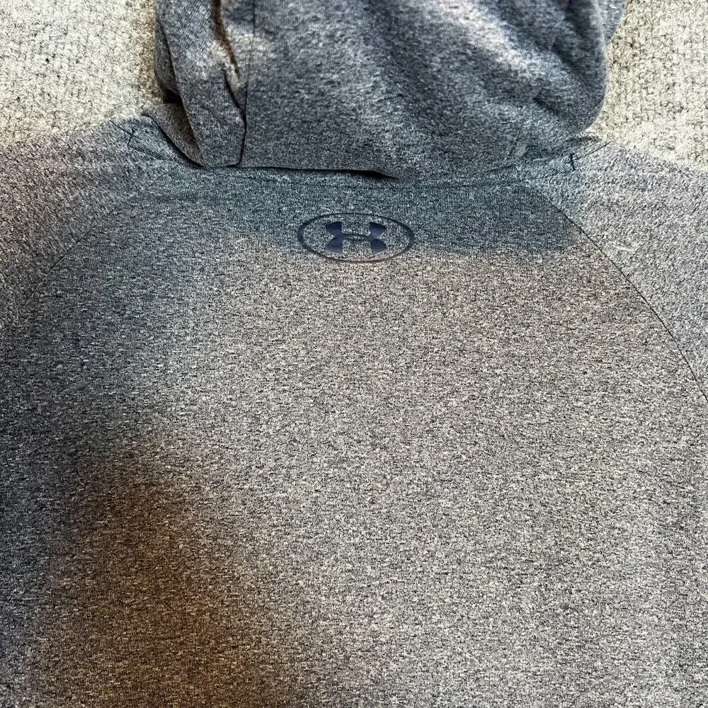 Under Armour Shirt Mens Large Blue‎ Hooded Tshirt Long Sleeve Stretch Flaw